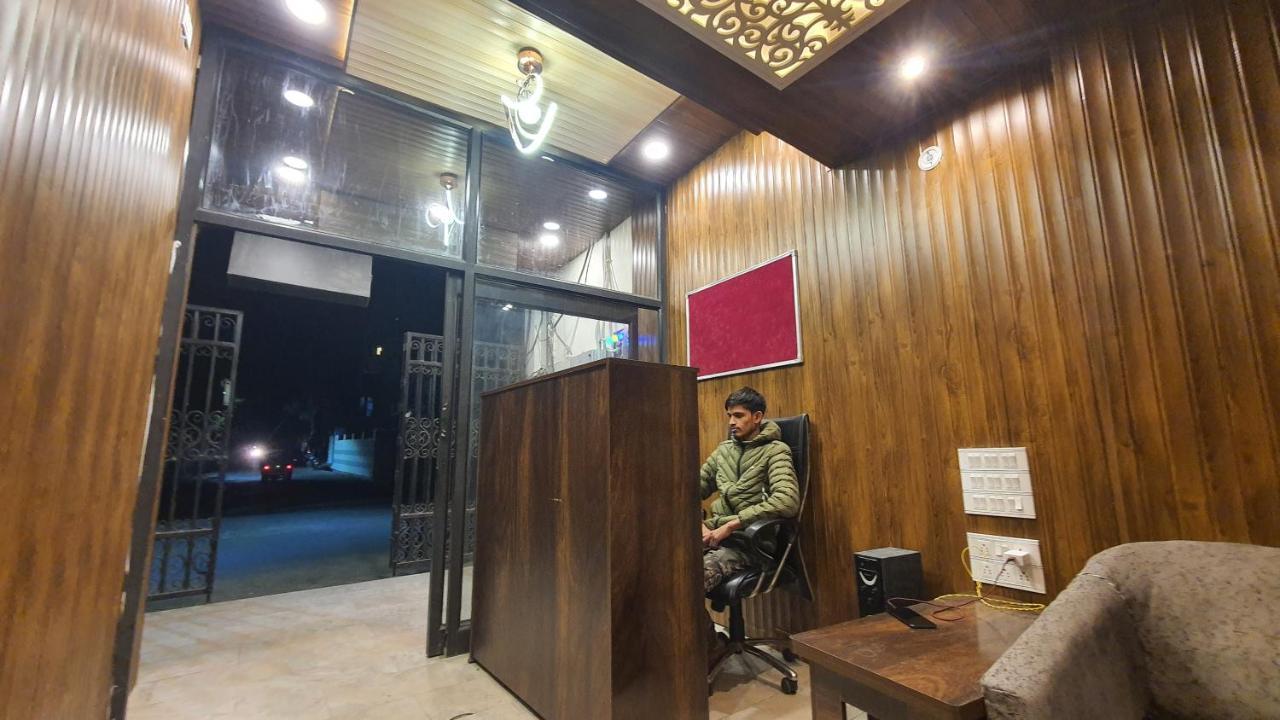 Townhouse Apartment Rishikesh Exterior photo